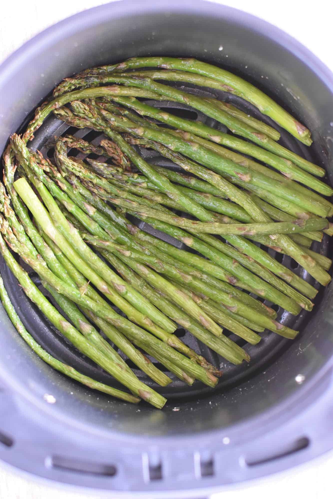 cooked asparagus in the air fryer