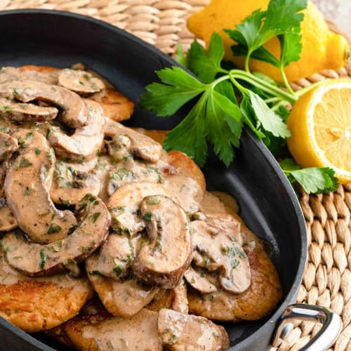 Chicken Piccata in pan.