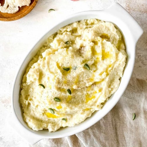 Potato cauliflower mash in a dish.